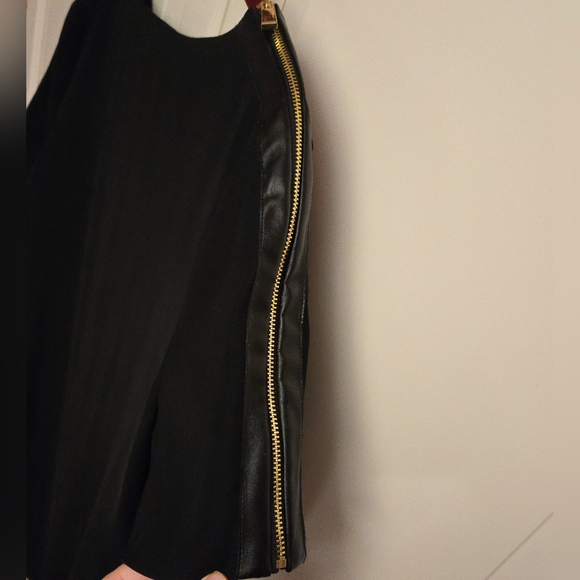 Diamond Geometric Patterned Dress - Picture 9 of 11